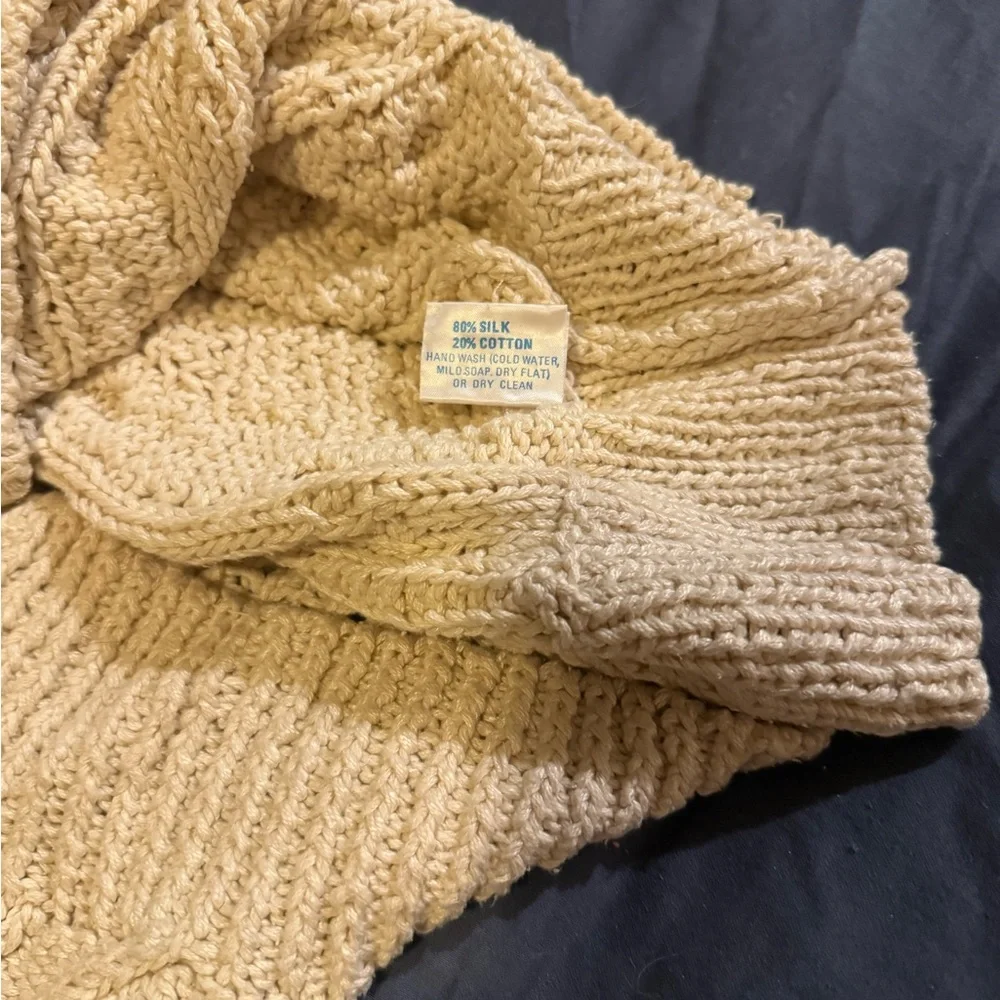 WinterSilks Women's Cable Knit Cream Sweater (2) - Picture 5 of 12